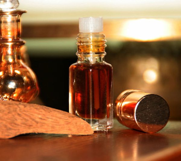 خرید اسانس عطری + قیمت