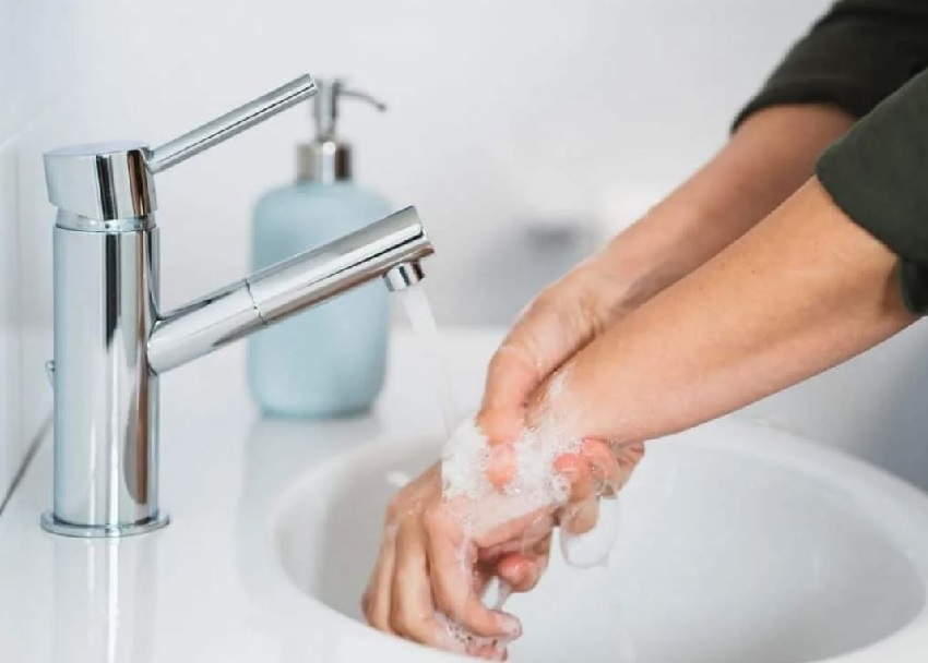 مایع دستشویی + قیمت